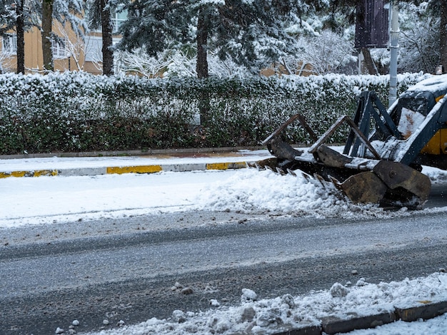 Winterdienstfahrzeug