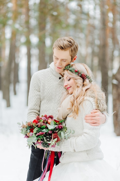 Winterhochzeit Fotosession in der Natur