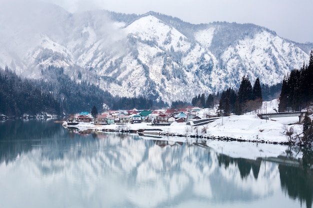 Winterlandschaft der Stadt