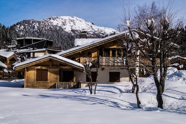 Foto winterlandschaft in den französischen alpen