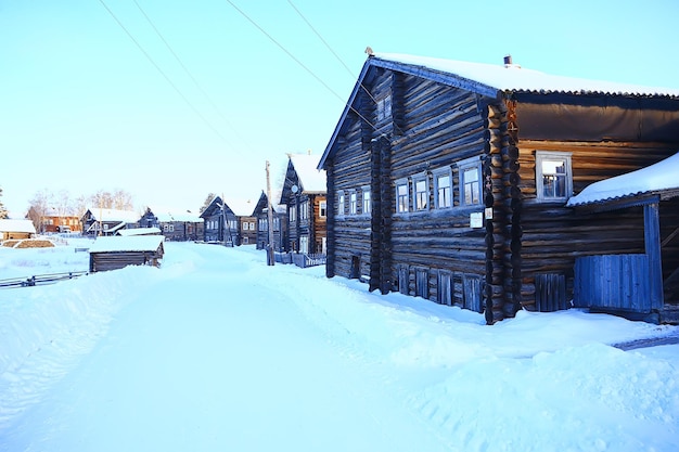 winterlandschaft russisches dorf norden holzhaus