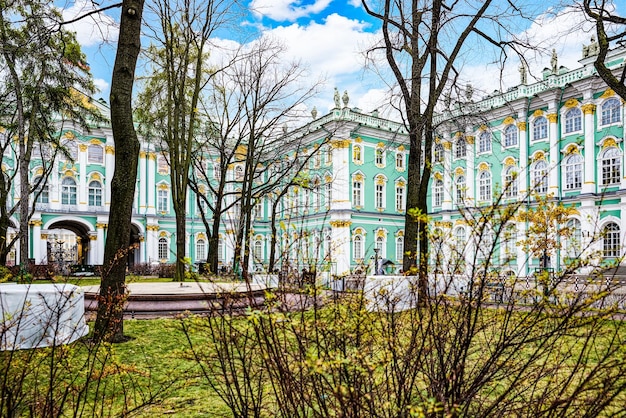 Winterpalast und Eremitage Sankt Petersburg Russland