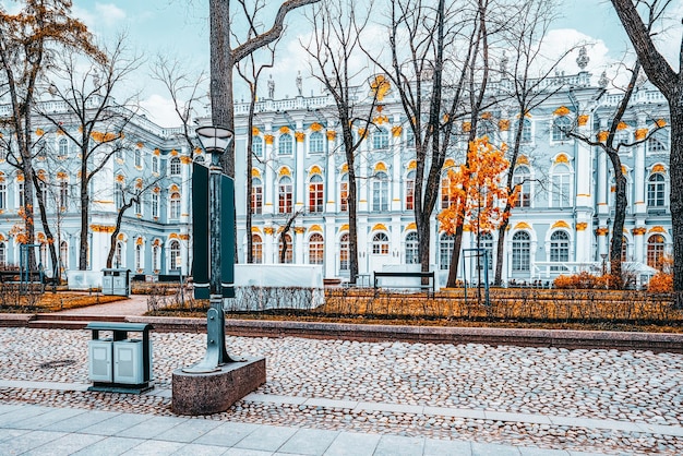Winterpalast und Eremitage Sankt Petersburg Russland