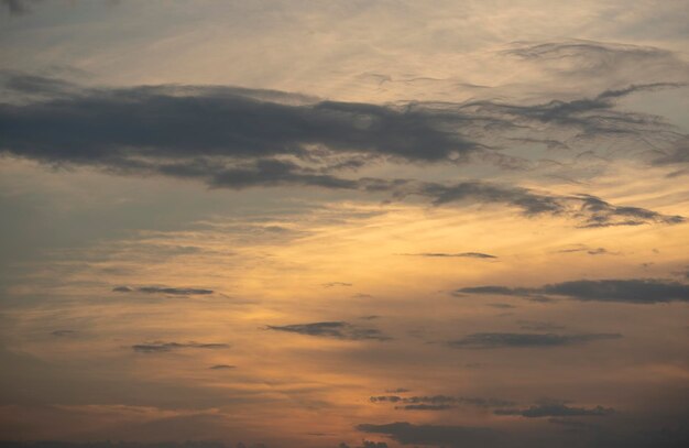 Foto wolken und himmel sonnenuntergang nubes y cielo cielo de mal humor