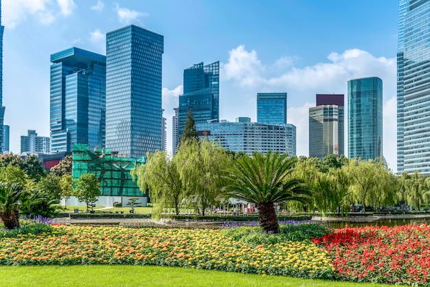 Wolkenkratzer im Finanzbezirk Lujiazui, Shanghai