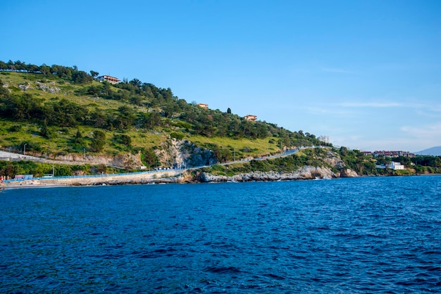 Wunderschöne klare und felsige Bucht zwischen Kusadasi und Ozdere