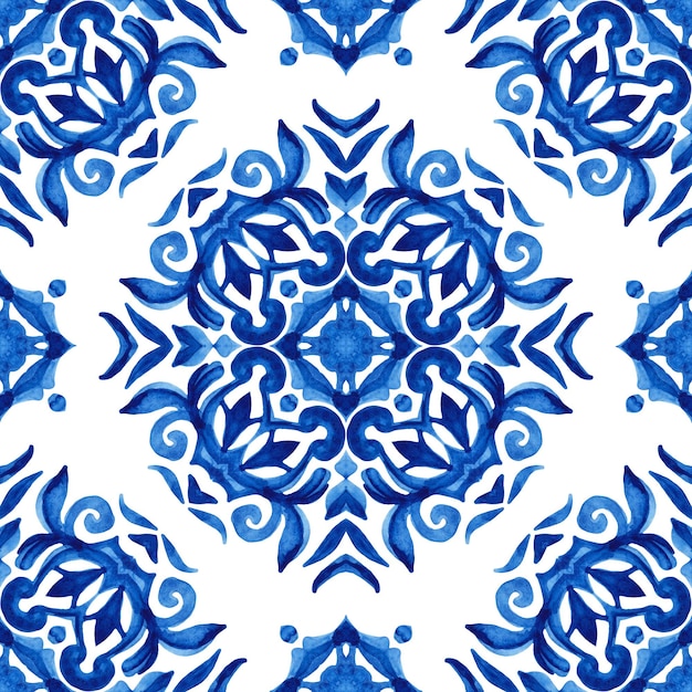 Wunderschöne nahtlose blaue Blumenaquarellmuster orientalische Fliesen. Blumenmandala. Azulejo Fliesen Design Arabesken Fliesen