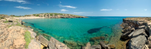 Wunderschöner Sandstrand von Sizilien