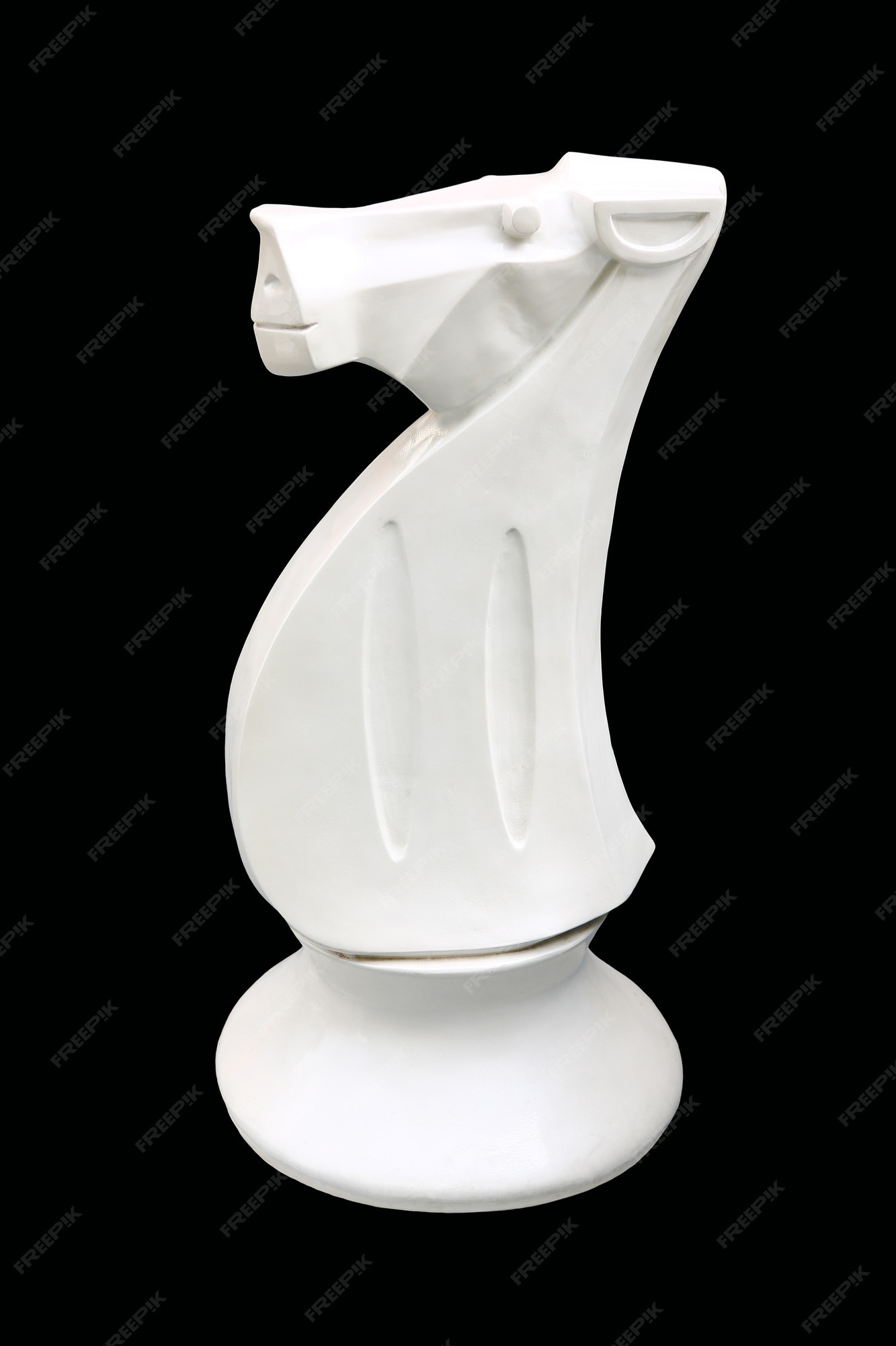 figura de xadrez de cavalo sobre fundo preto e branco 9287025