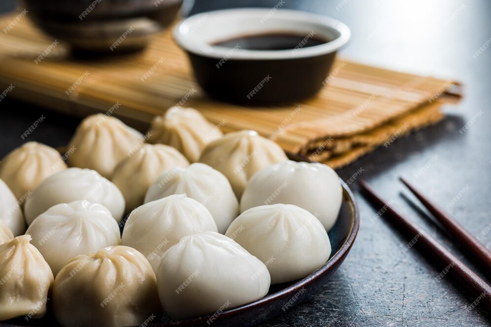 Xiaolongbao traditionelle gedämpfte knödel xiao long bao brötchen auf ...