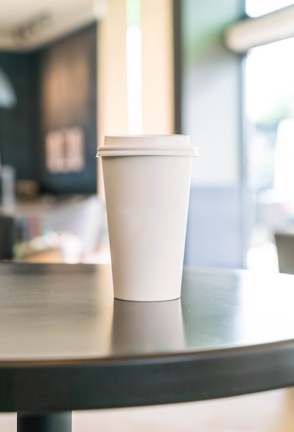 xícara de café na cafeteria