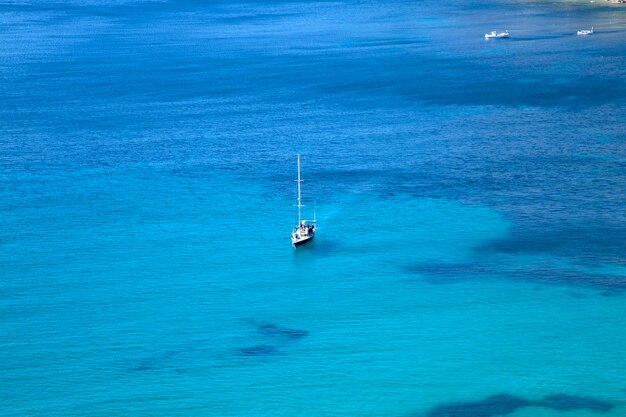 Yate en Es Cubells, Ibiza, España