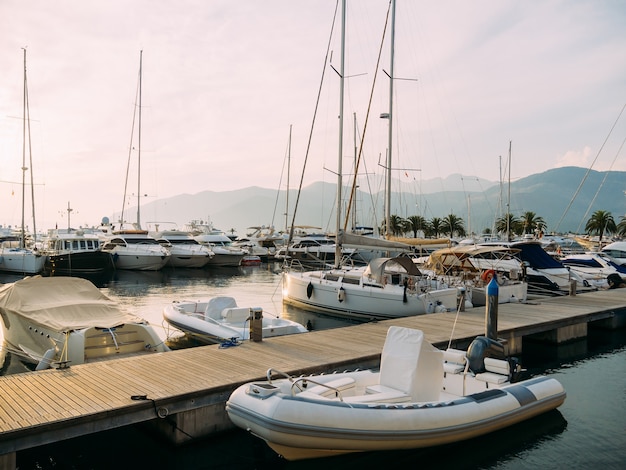 Foto yate porto montenegro elite area de tivat