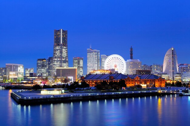 Yokohama à noite