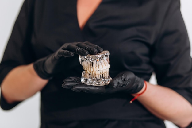 Foto zahnarztpraxen und patientenempfänge für zahnmedizinische instrumente