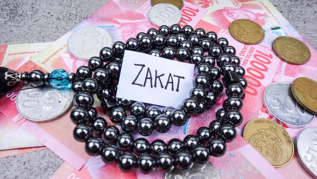 Zakat concepto Zakat es una forma de dar limosna como una obligación religiosa