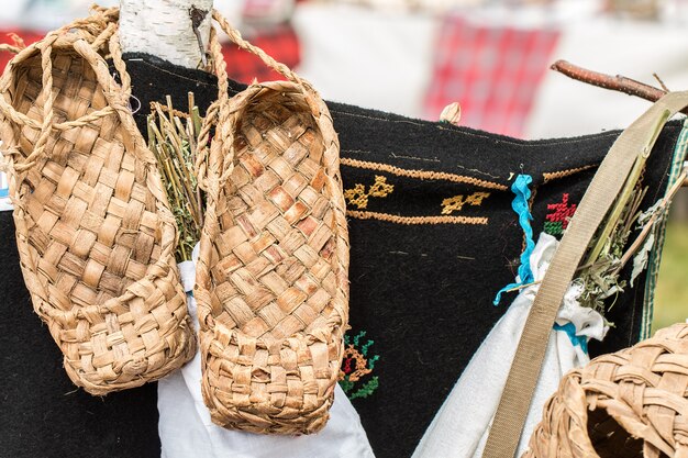 Los zapatos de mimbre de la población rural de Rusia.