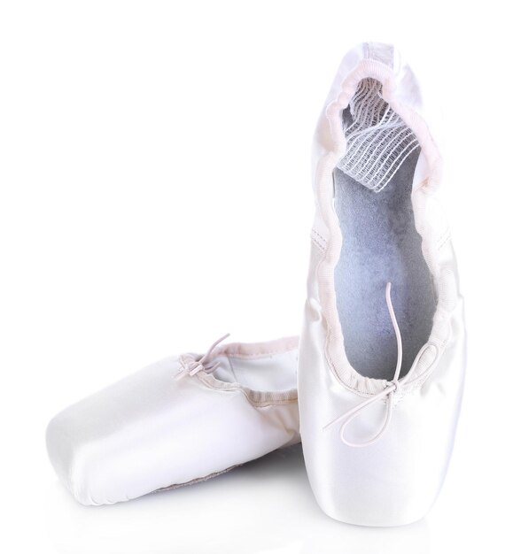 Foto zapatos de punta de ballet aislado en blanco