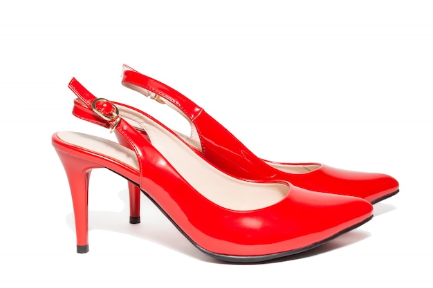 Zapatos rojos de tacón alto para mujer.