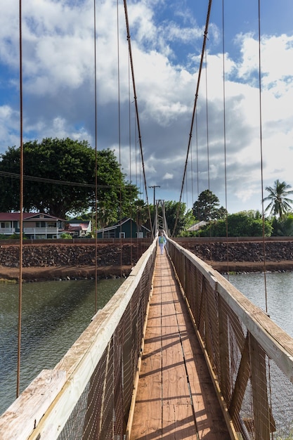 Zeigen Sie die berühmte Drehbrücke in Hanapepe Kauai an