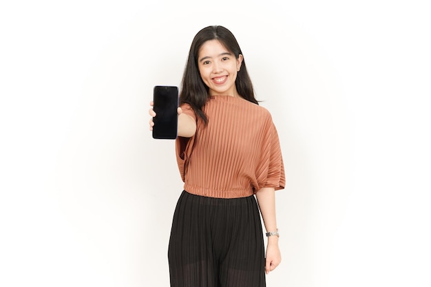 Zeigen und Präsentieren von Apps auf dem Smartphone des leeren Bildschirms der schönen asiatischen Frau, Isolated On White