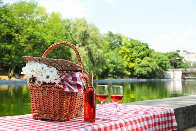 Zeit in der Natur verbringen Picknickzubehör für Picknick