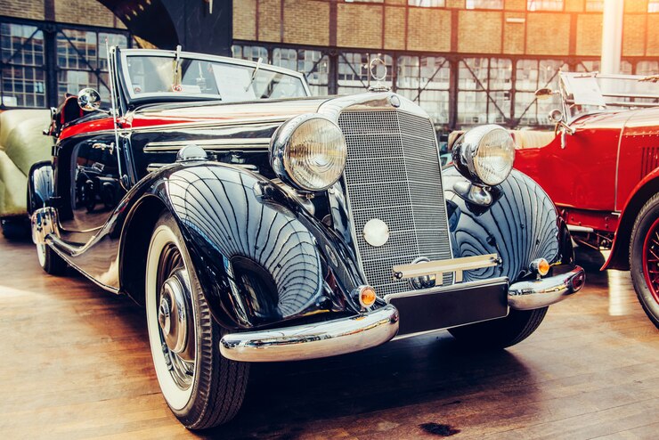 Foto zeladores de carro. exposição de transporte bonito estilo retro