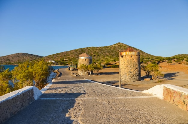 Zerstörung der alten Mühle auf der Insel Kreta Griechenland