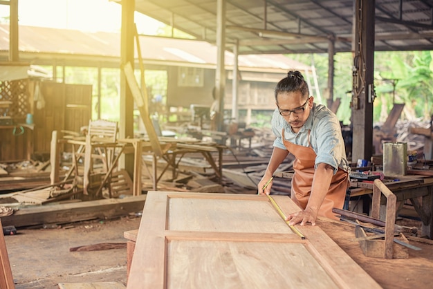 Zimmermann Holz- und Möbelbau in Tischlerei