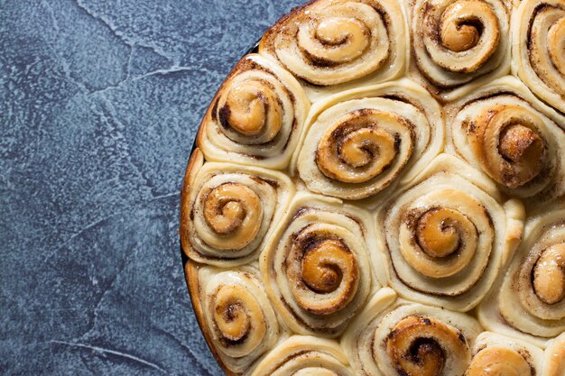 Zimtschnecken essfertig.