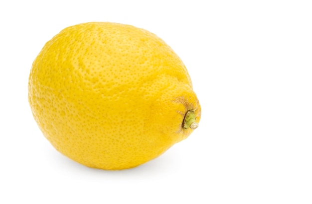 Zitrone auf weißem Hintergrund Platz kopieren