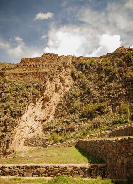 Foto zona arqueológica de ollantaytambo cusco peru