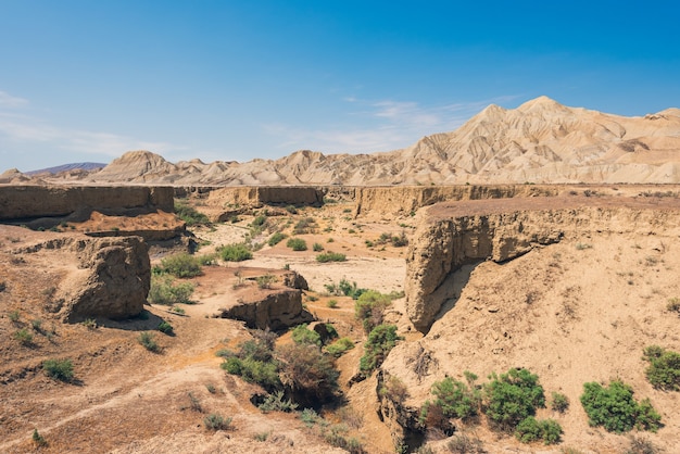 Zona montañosa con hermosos cañones