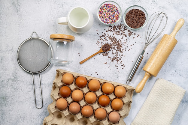 Zubereitung des Teigs Eine Messung der Zutatenmenge im Rezept