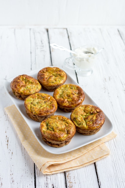 Zucchinimuffins mit Kräutern