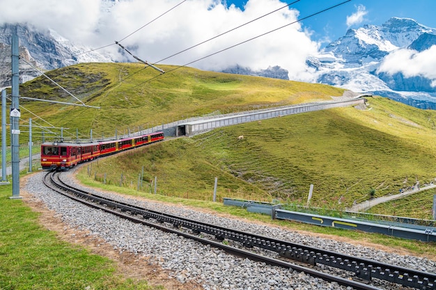 Zug zum Jungfraujoch