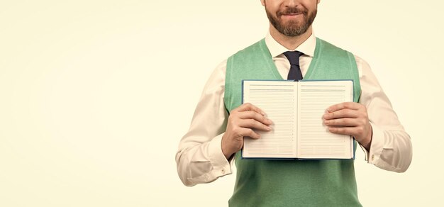 Zugeschnittener Geschäftsmann mit Buch und Platz für den Kopierbereich isoliert auf weißem Hintergrund Bookman