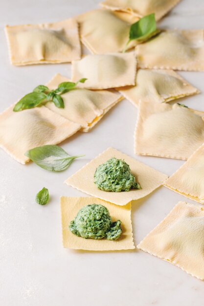 Zutaten für hausgemachte Pasta kochen