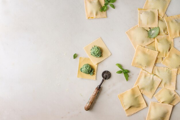 Zutaten für hausgemachte Pasta kochen