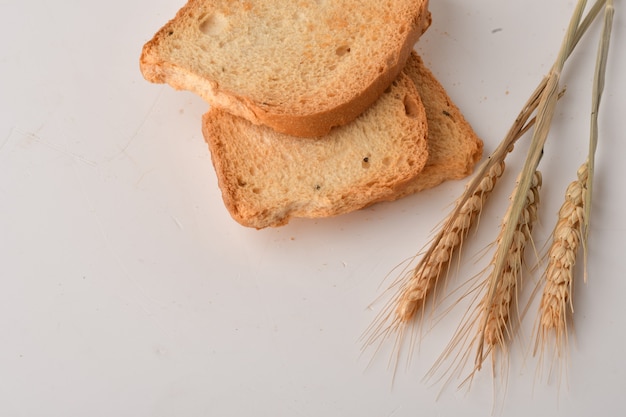 Zwieback und Weizen