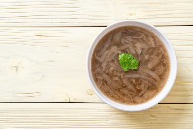 Zwiebelsuppe Schüssel