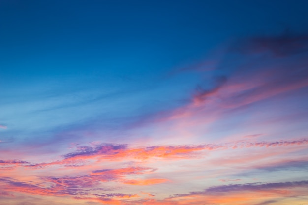 Zwielicht Himmel am Abend