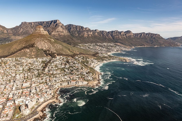 Zwölf Apostel und Sea Point Kapstadt-Blick vom Helikopter