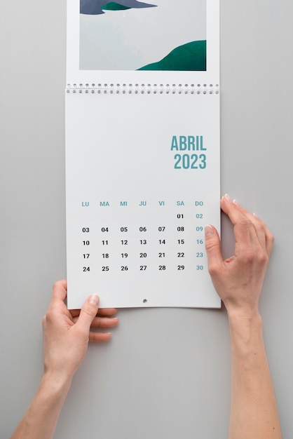 Foto gratuita calendario mensile 2023 ancora in vita