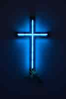 Free photo 3d cross with neon lights