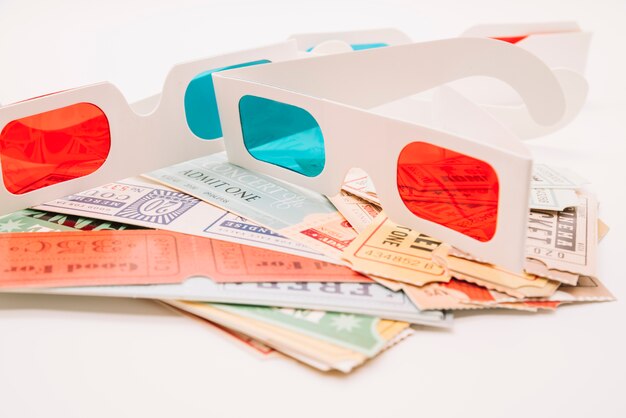 3d glasses with cinema tickets