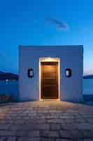 Free photo 3d rendering of mediterranean door