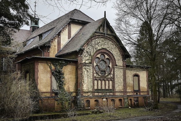 放棄された古い病院ベーリッツ