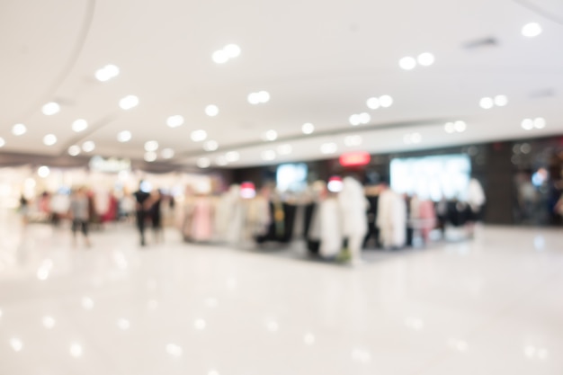 Free photo abstract blur shopping mall and retail store