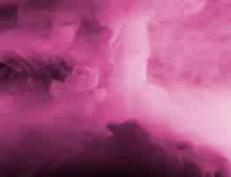 Foto gratuita nuvola astratta tra foschia rosa